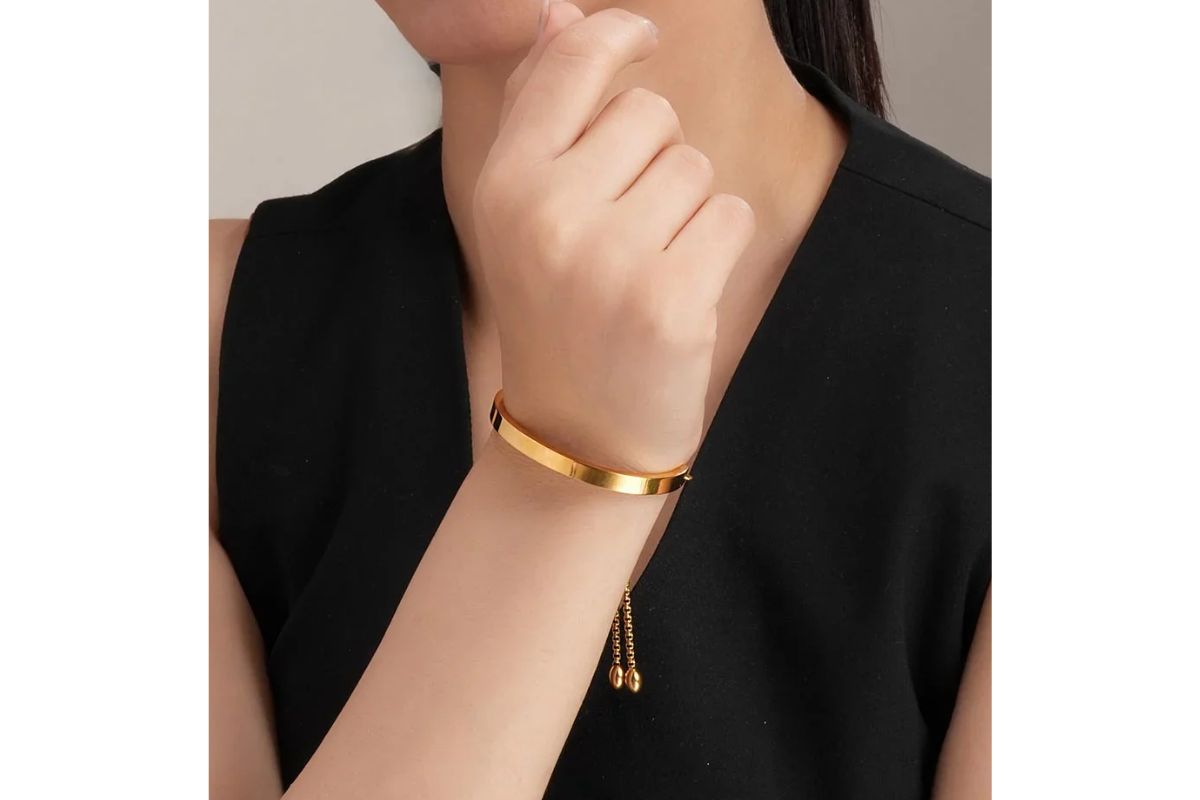 Royal Gold Adjustable Bracelet image