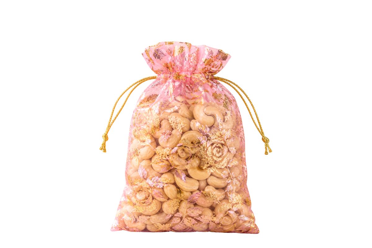 Pink Gold Gift Bag With Cashew
